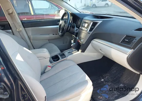 2013 Subaru Outback 2.5I Premium from USA, damaged, VIN 4S4BRBCCXD3256775